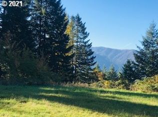 131 Beacon Highland Rd E, Stevenson, WA 98648