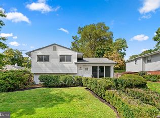 12804 Weiss St, Rockville, MD 20853