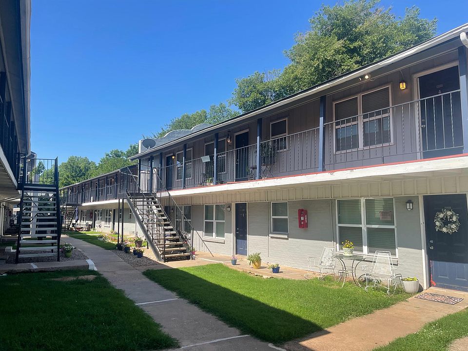 Norman Creek Apartments 300 Hal Muldrow Dr Norman OK Zillow