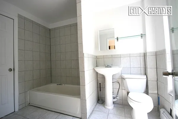 Rented by Citi Habitats | media 28