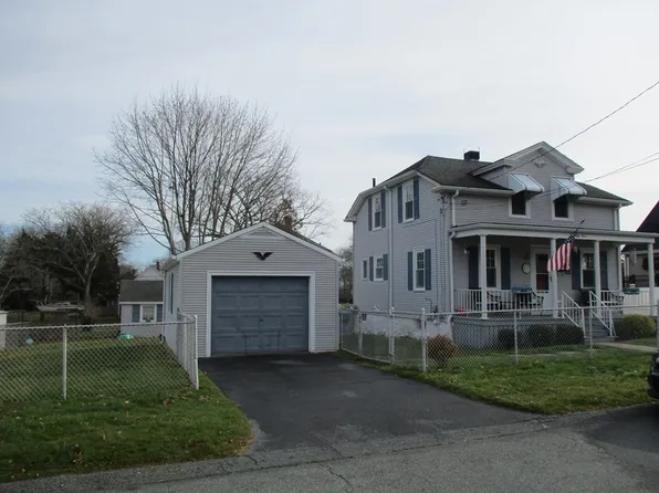 554 Hawes St, New Bedford, MA 02745
