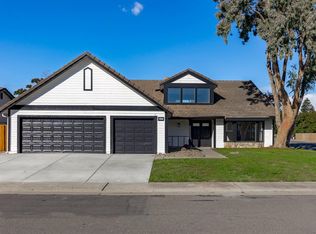 8577 Coral Crest Ct, Elk Grove, CA 95624