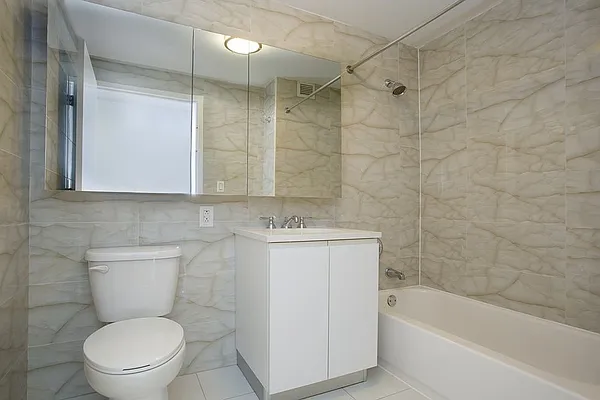 Rented by REAL New York | media 14