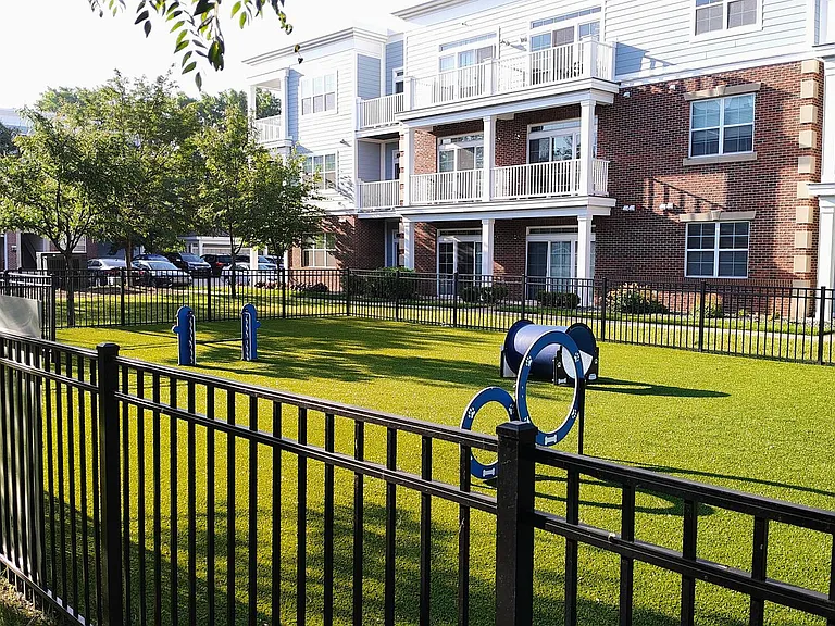 Solana Apartments — Photo 18