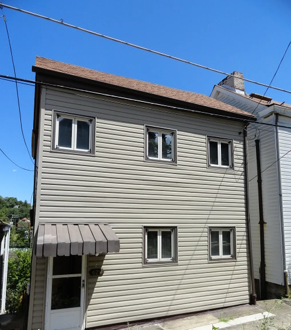 629 Minnesota St photo 1