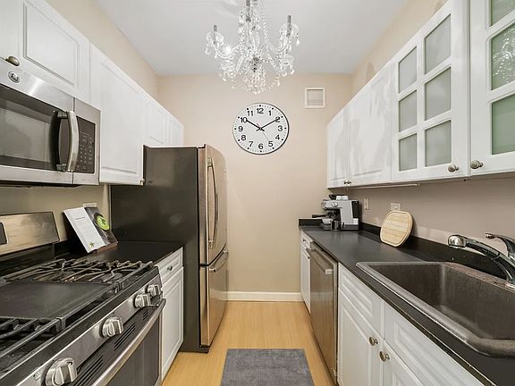 2nd image of 1 West St APT 2329