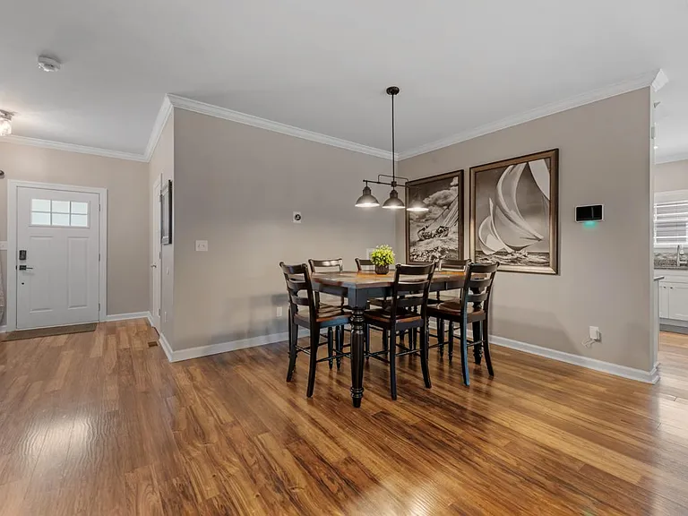 2270 Wolf St — Photo 1