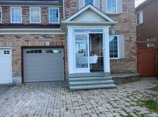 81 Trumpeter St, Toronto, ON M1B 6H1