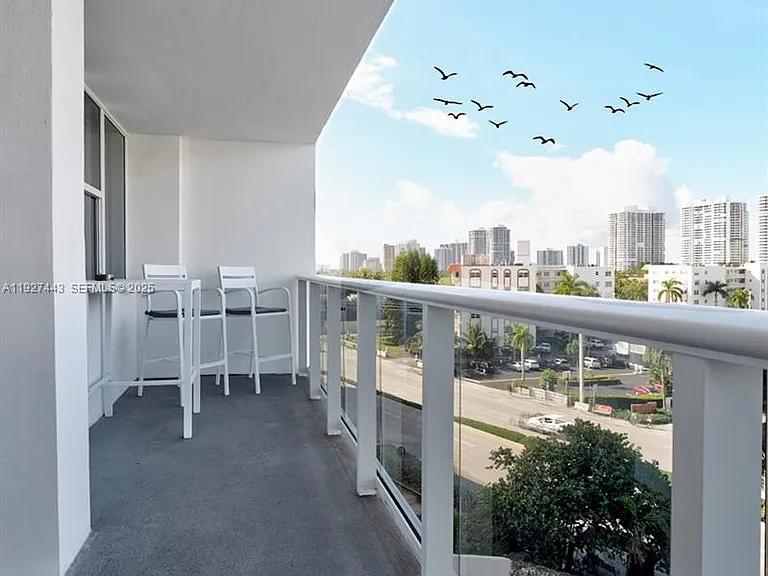 3140 S Ocean Dr #511 — Photo 30