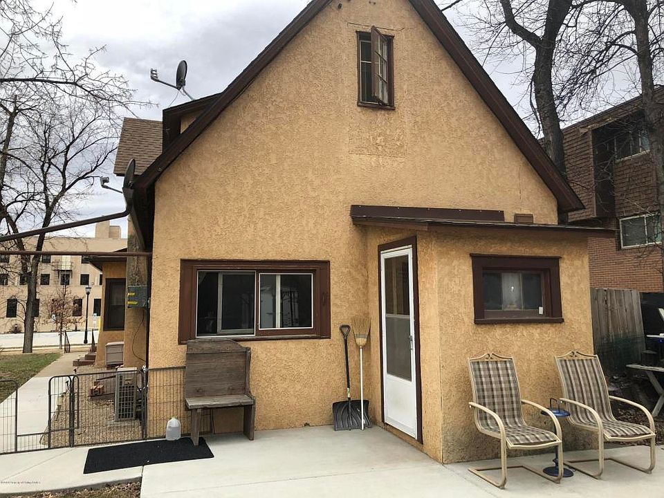2nd image of 328 1st Ave E