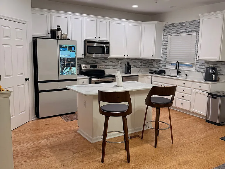 5039 Strawbridge Ter — Photo 9