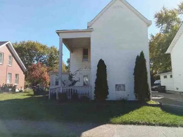 926 S Main St, Franklin, OH 45005