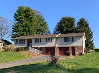 35 Cinder Rd, New Providence, PA 17560