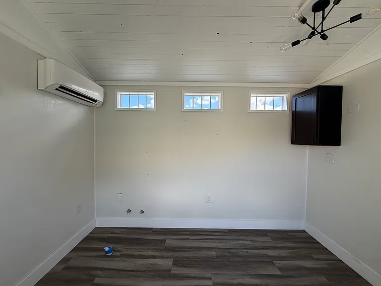 1110 Tolkien Ln — Photo 6