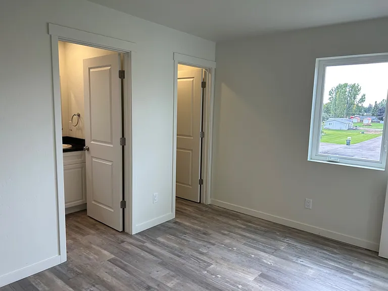 126 E Evergreen Dr #105 — Photo 6