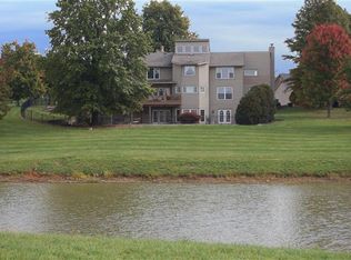 11927 Oxford Hills Dr, Walton, KY 41094