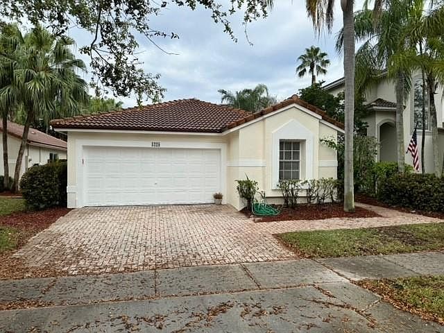 1st image of 1228 NW 170th Avenue