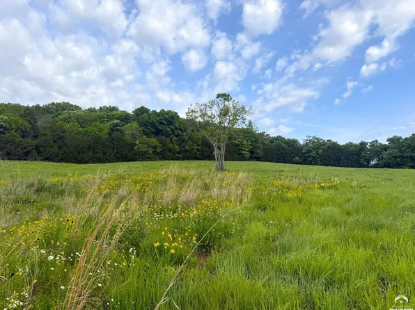 1937 E 850th Rd, Lecompton, KS 66050