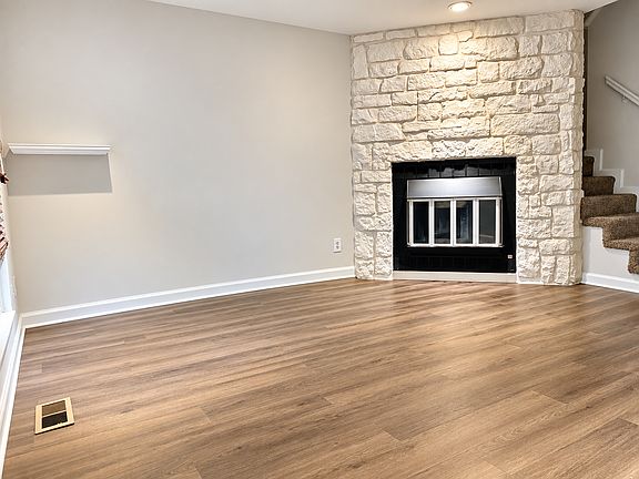 2nd image of 1811 S Quebec Way APT 48