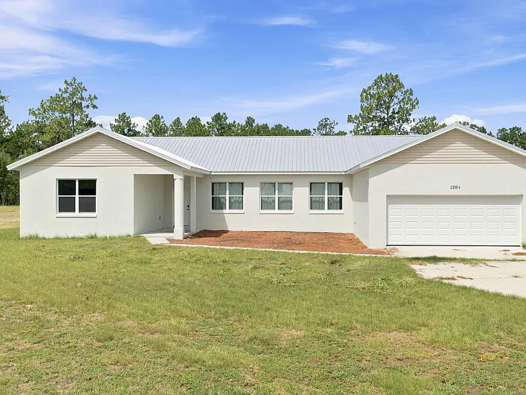 13104 SW 70th Ln — Photo 1
