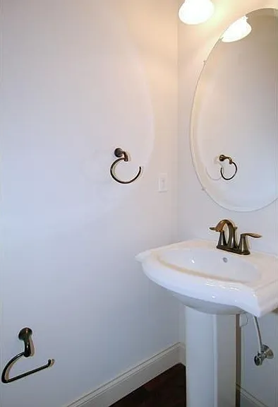 1303 Gantry Ct — Photo 6
