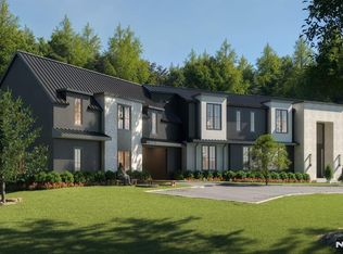 158 Oxford Dr, Tenafly, NJ 07670