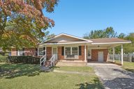 Bridgeman Dr-S1810-001.jpg