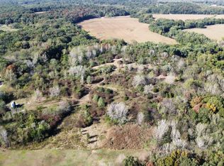 12990 N Country Club Rd, Effingham, IL 62401