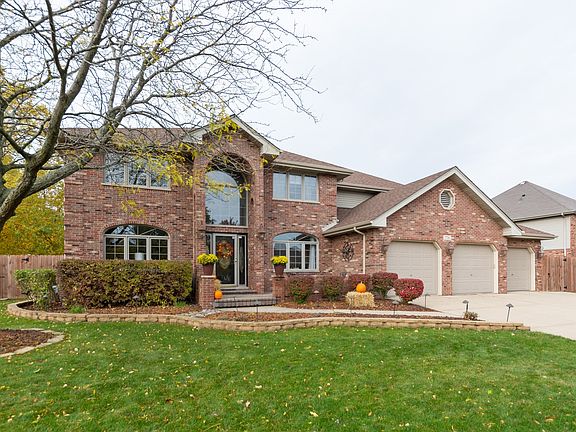 2nd image of 7716 Marquette Dr S