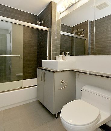 3rd image of 5-49 Borden Ave #F9