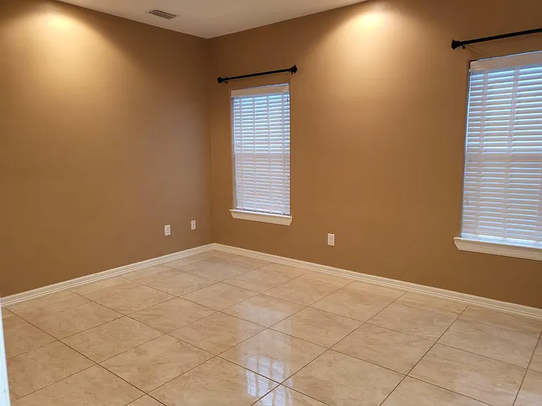 512 Bold Ruler Ave — Photo 9