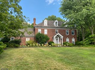 57 Colfax Rd, Skillman, NJ 08558