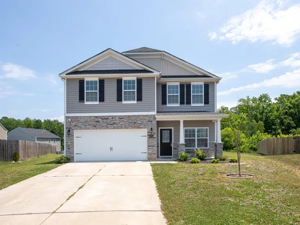 1004 Milkweed Ct, Zebulon, NC 27597