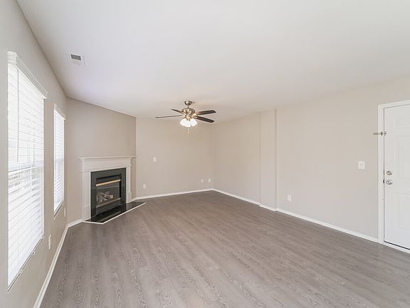 5th image of 2912 Buckleigh Dr