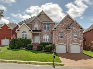 2444 Adelaide Dr, Thompsons Station, TN 37179