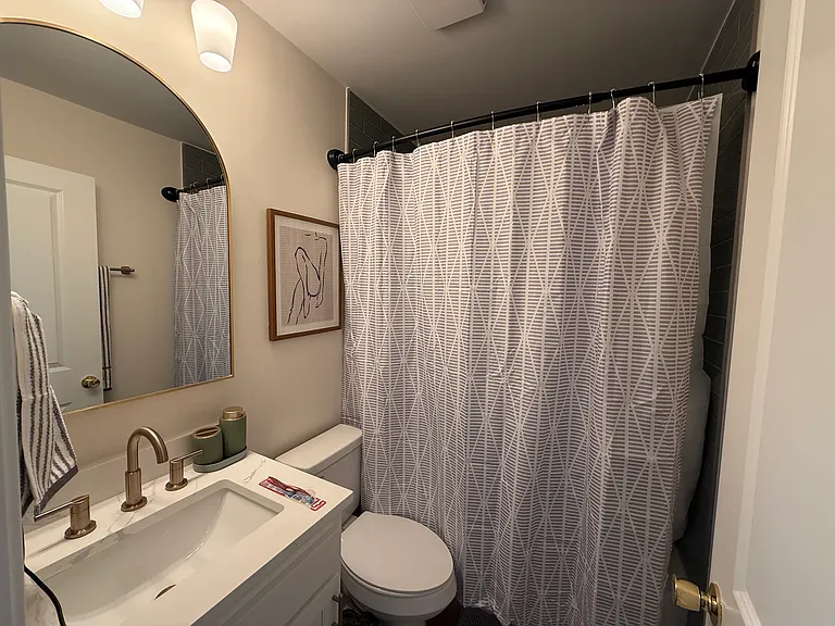 719 E Caldwell St #2 — Photo 9