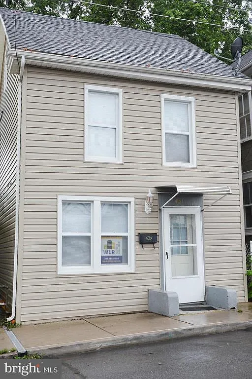 431 Church St photo 1