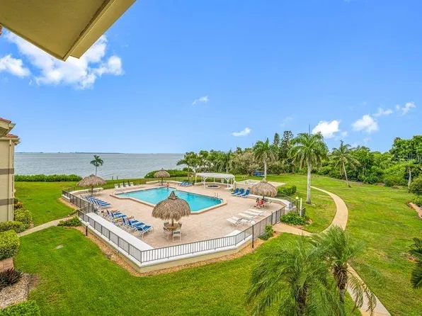 6372 PALMA DEL MAR BLVD S #319, ST PETERSBURG, FL 33715