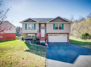 241 New Hope Rd, Jonesborough, TN 37659
