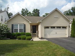 51 Thornton St, Hillsborough, NJ 08844