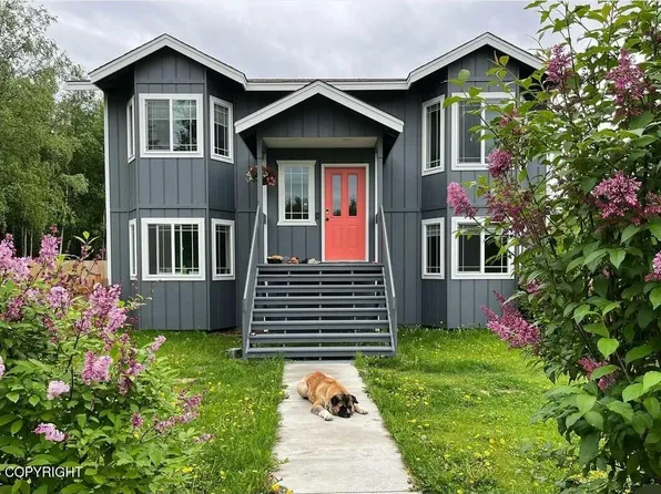 17340 E Maud Rd, Palmer, AK 99645
