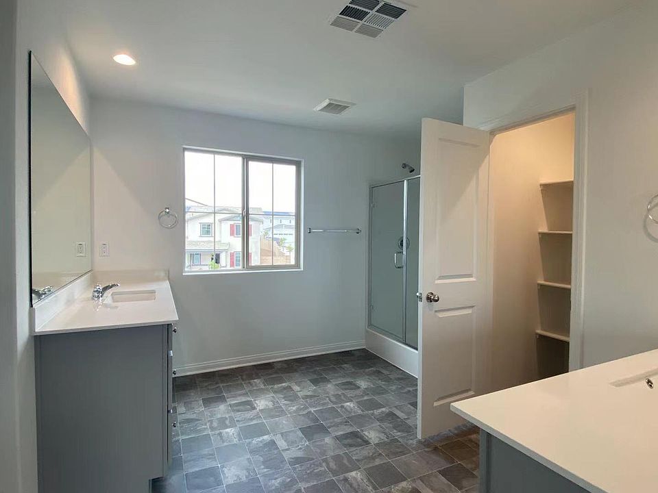 1st image of 33029 Clairette Ct