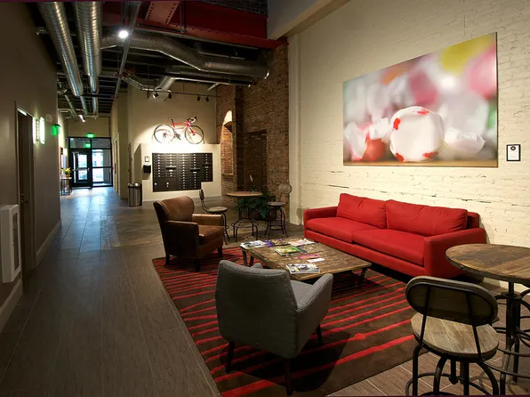 Apartments at the Hub