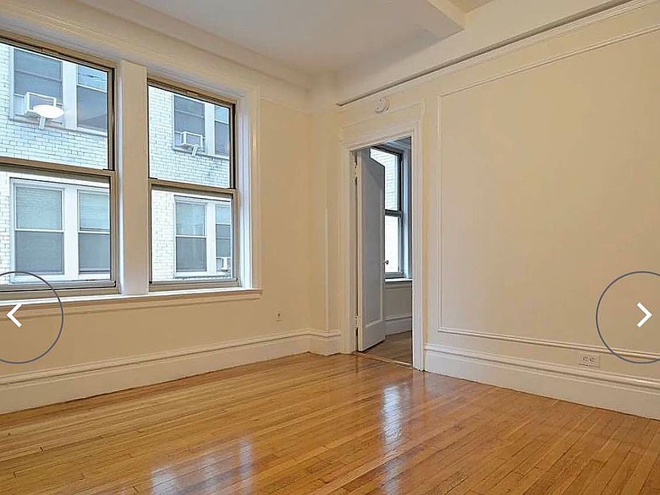 2nd image of 170 W 74th St APT 701