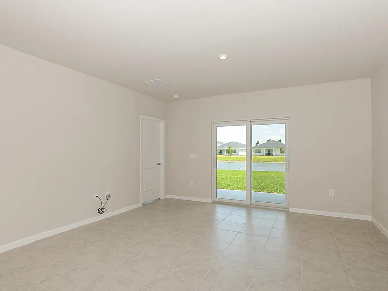 9611 SW Libertas Way — Photo 5