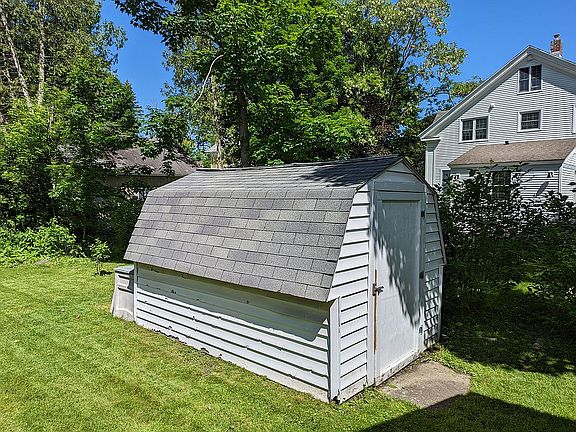 Shed