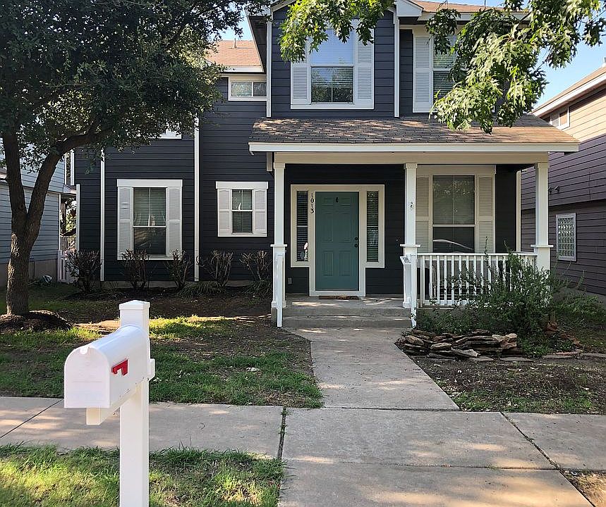 1st image of 1013 Peyton Pl
