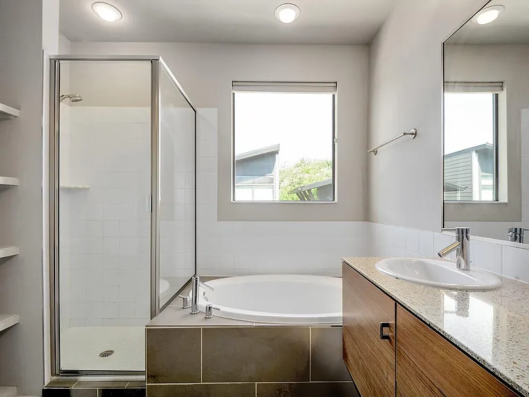 3417 Charlotte Rose Dr #C — Photo 20