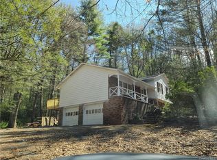 15 Nottingham Rd, Sparrowbush, NY 12780