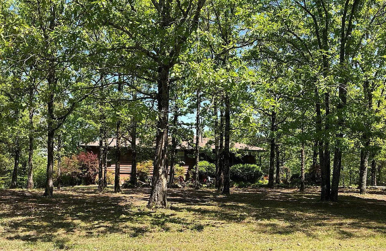 9112 Jansen Dr — Photo 1